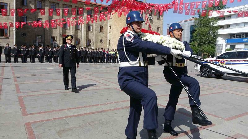 ISPARTA'DA  JANDARMA TEŞKİLATI'NIN