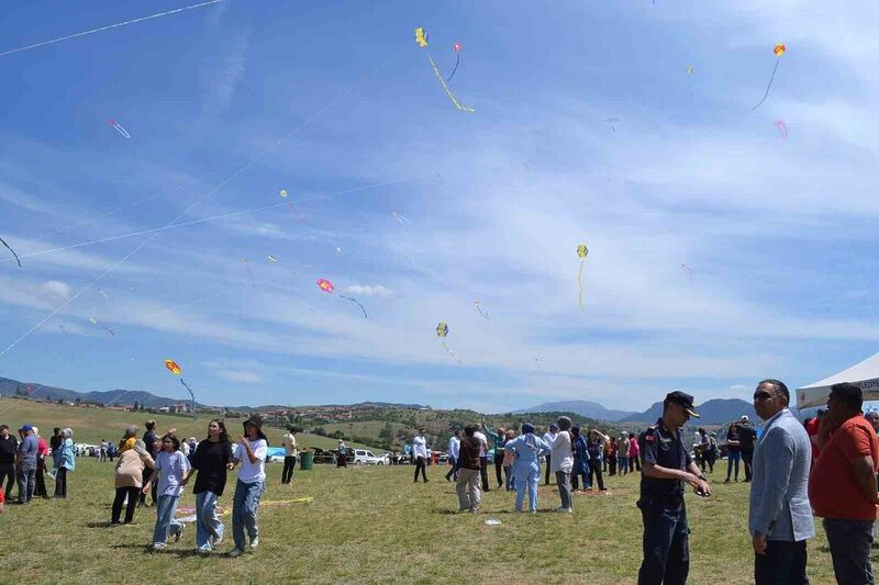 Isparta’da Uçurtma Şenliği düzenlendi