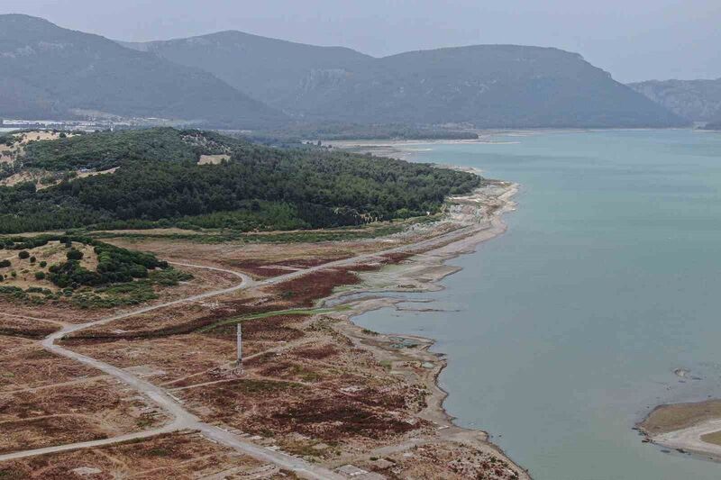 İzmir barajlarında tehlike yaklaşıyor: “Son yılların en düşük seviyesi”