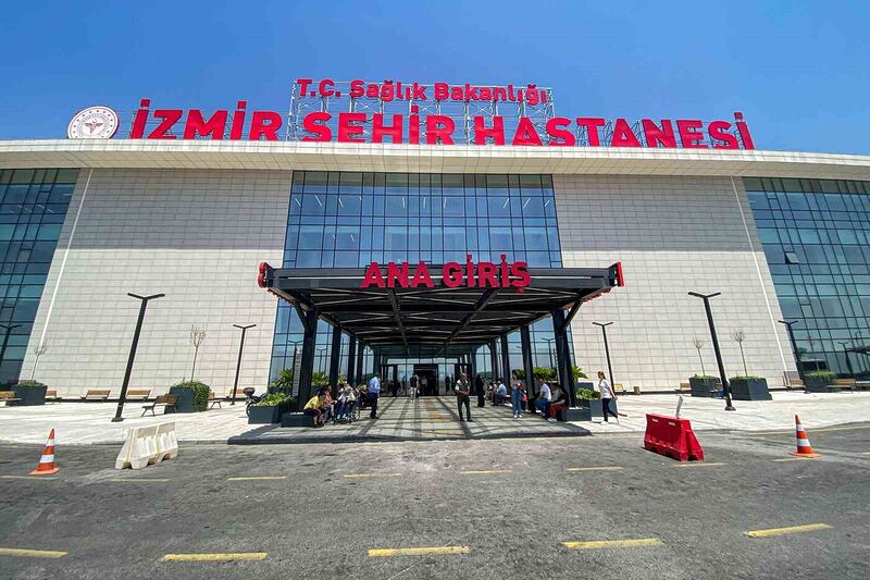 İZMİR'İN BAYRAKLI İLÇESİNDE, 2