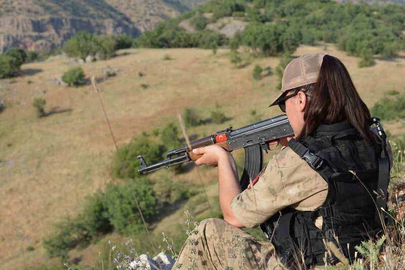 HAKKARİ’NİN ÇUKURCA İLÇESİNDE GÖREVE