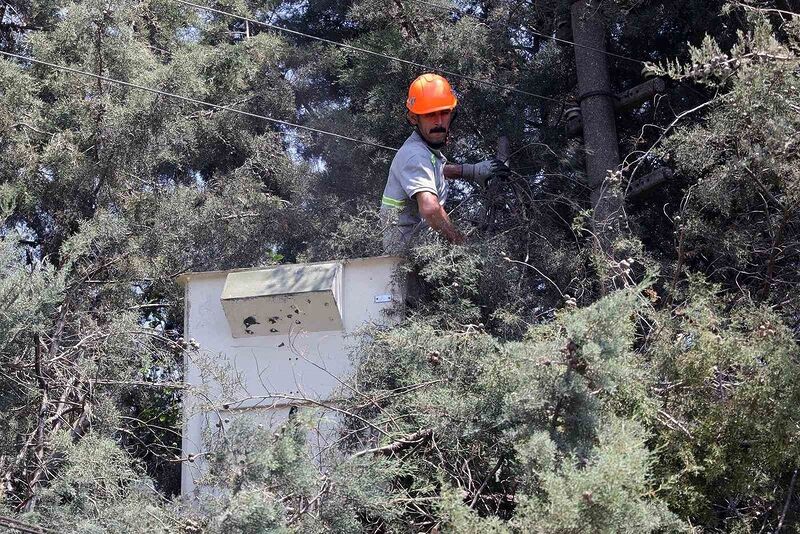 Karabağlar Yaylası’nda çevre düzenleme çalışmaları devam ediyor