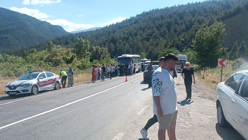 KARABÜK'TE MEYDANA GELEN TRAFİK