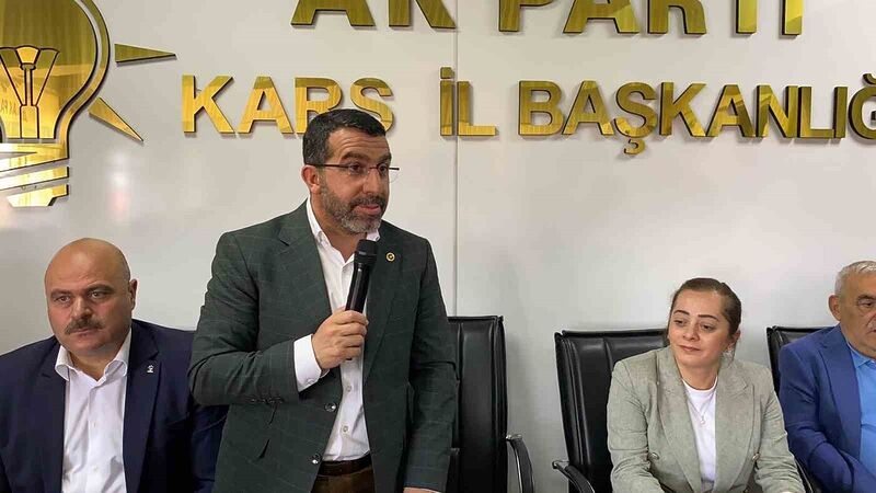 KARS’TA AK PARTİLİLER BAYRAMLAŞTI(KARS-İHA)