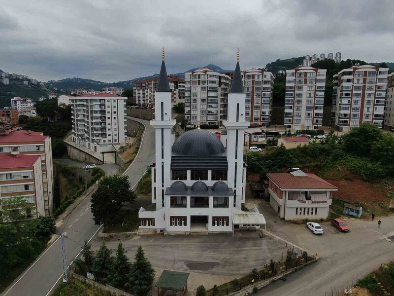 TRABZON'UN ORTAHİSAR İLÇESİ KARŞIYAKA