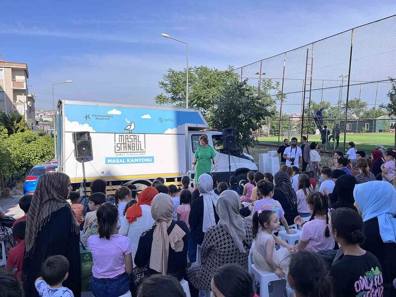 Masalİstanbul Festivali’nde çocuklar, “Masal Kamyonu” ile doyasıya eğlendi