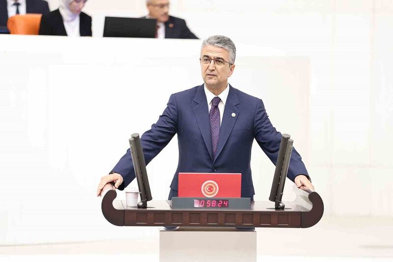 MHP ERZURUM MİLLETVEKİLİ PROF.