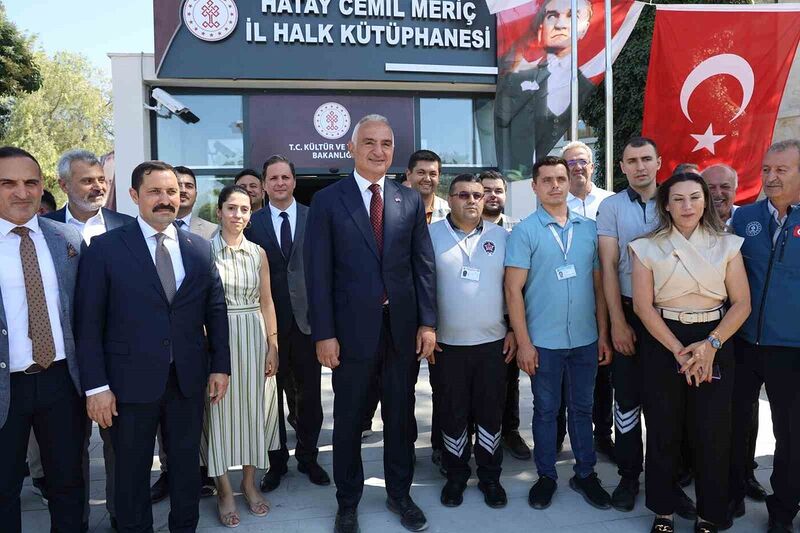 HATAY’DA DEPREMDE HASAR GÖREN