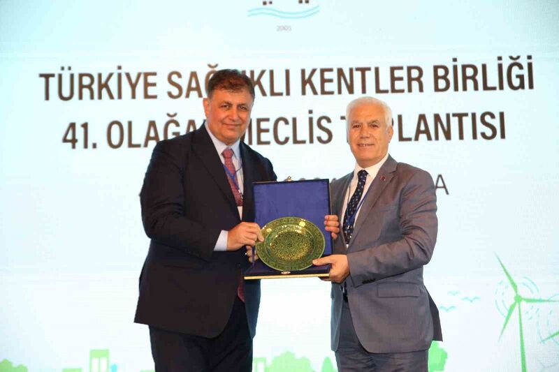 TÜRKİYE SAĞLIKLI KENTLER BİRLİĞİ'NİN (SKB) 41. MECLİS OLAĞAN TOPLANTISI'NDA YENİ