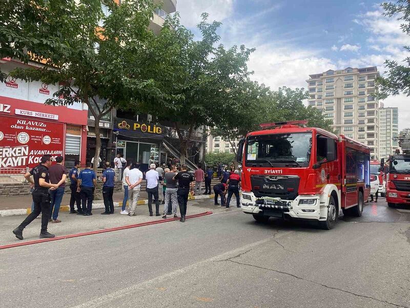 ŞANLIURFA’DA BİR BİNANIN ZEMİN