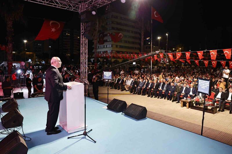 ADANA'DA HAİN DARBE GİRİŞİMİN