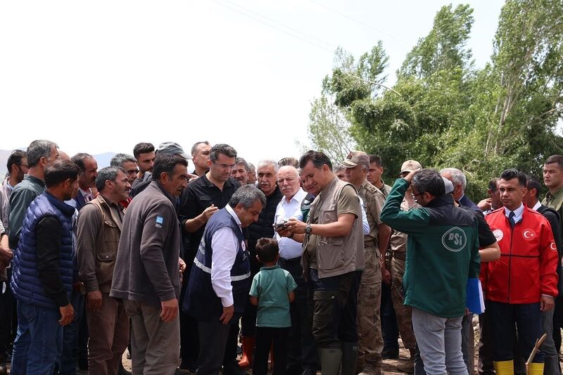 AFAD BAŞKANI OKAY MEMİŞ, ERZURUM’DA ETKİLİ OLAN SAĞANAK YAĞIŞLAR SONRASI