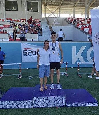 Afyonkarahisar’dan Atletizm Türkiye Şampiyonası’nda iki büyük başarı