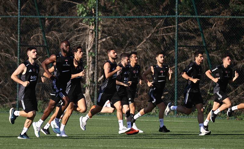 Beşiktaş, hazırlıklarına devam etti