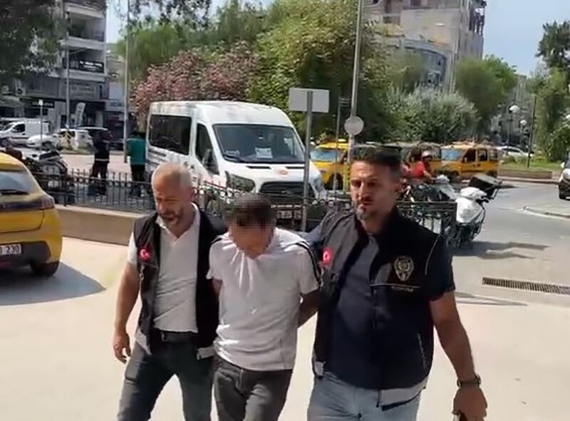 Boşandığı eşinin sevgilisini öldürmüştü, sokakta yürürken yakalandı