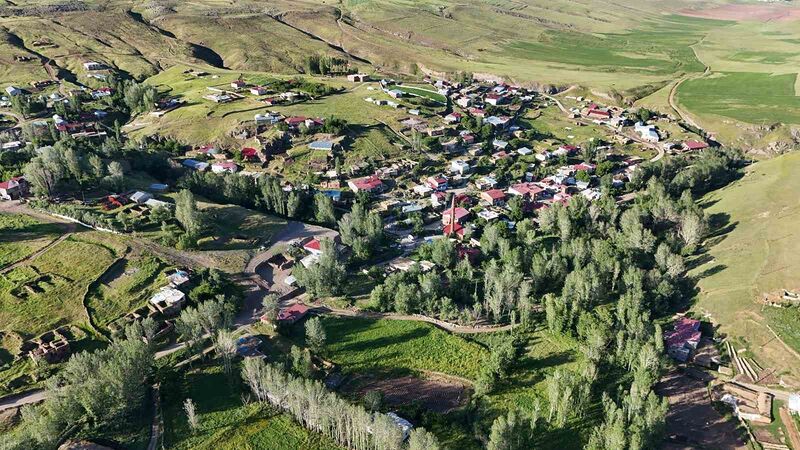 BİTLİS’İN AHLAT İLÇESİNE BAĞLI