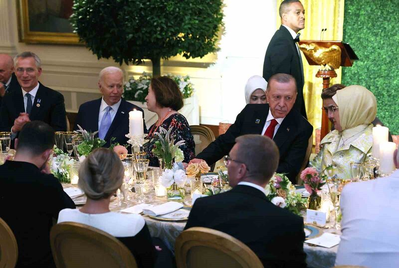 Cumhurbaşkanı Erdoğan, ABD Başkanı Joe Biden tarafından verilen akşam yemeğine katıldı