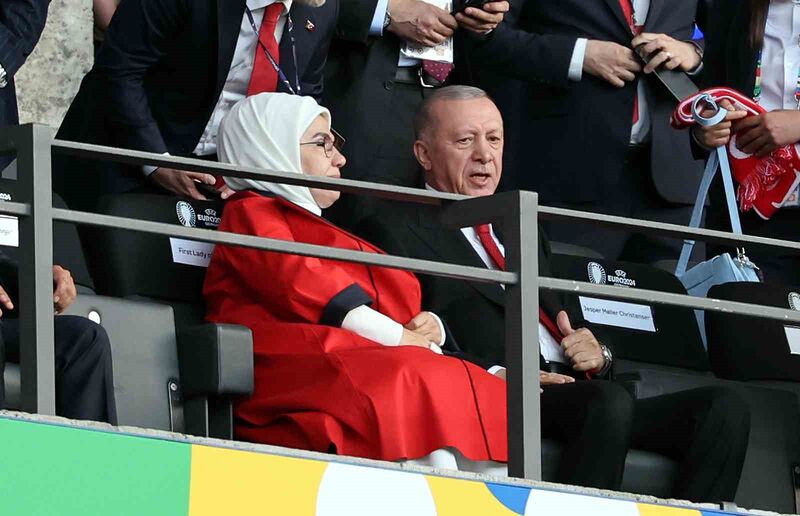 CUMHURBAŞKANI RECEP TAYYİP ERDOĞAN,