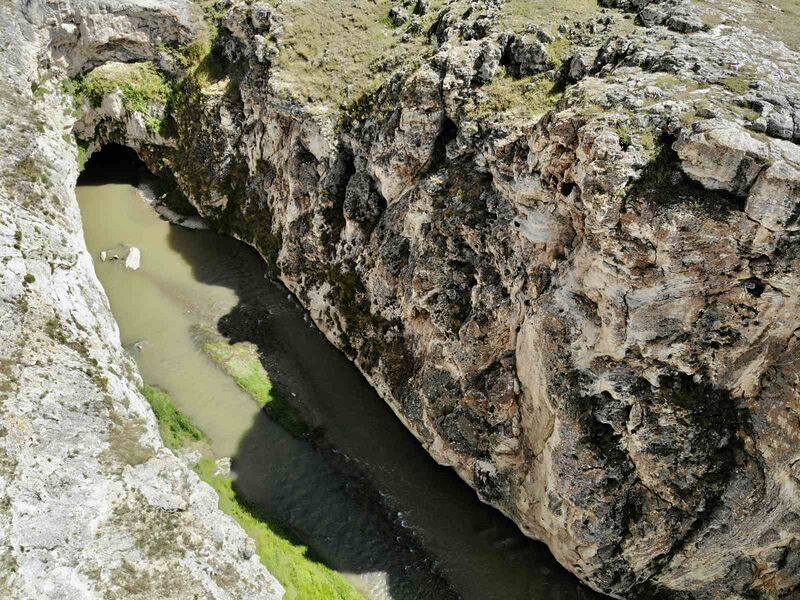 DOĞAL KUDRET KÖPRÜSÜ MANZARASIYLA