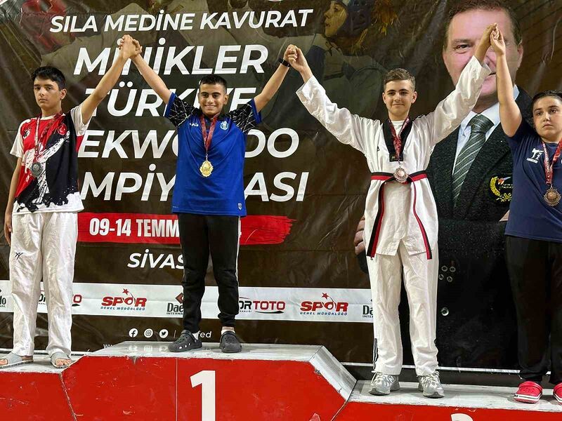 TÜRKİYE MİNİKLER TAEKWONDO ŞAMPİYONASI'NDA,