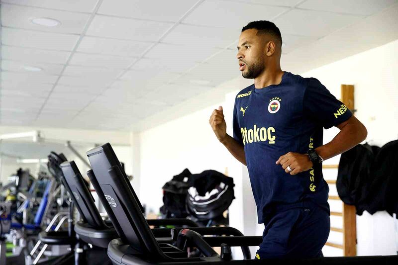 FENERBAHÇE'NİN SEVİLLA’DAN KADROSUNA KATTIĞI