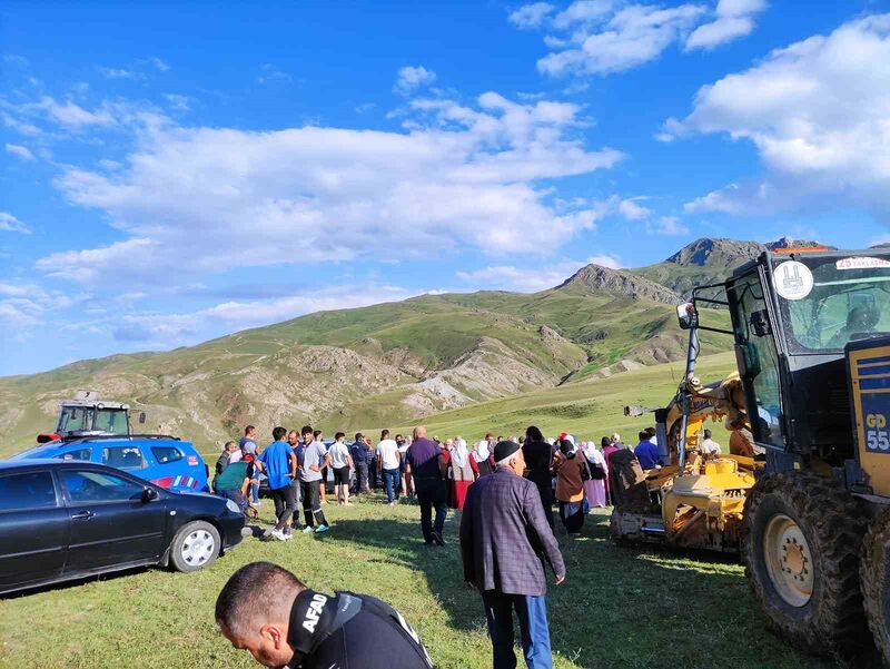 ERZURUM'UN HORASAN İLÇESİNDE SERİNLEMEK