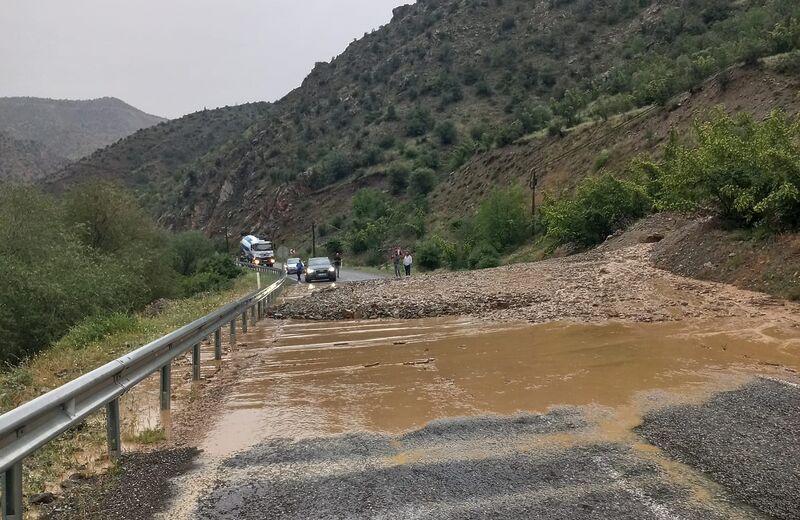 ERZURUM’DA İKİ GÜNDÜR ETKİSİNİ