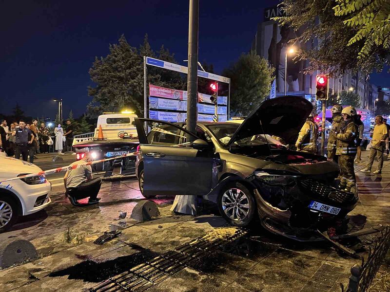 İSTANBUL'UN ESENLER İLÇESİNDE SÜRÜCÜNÜN