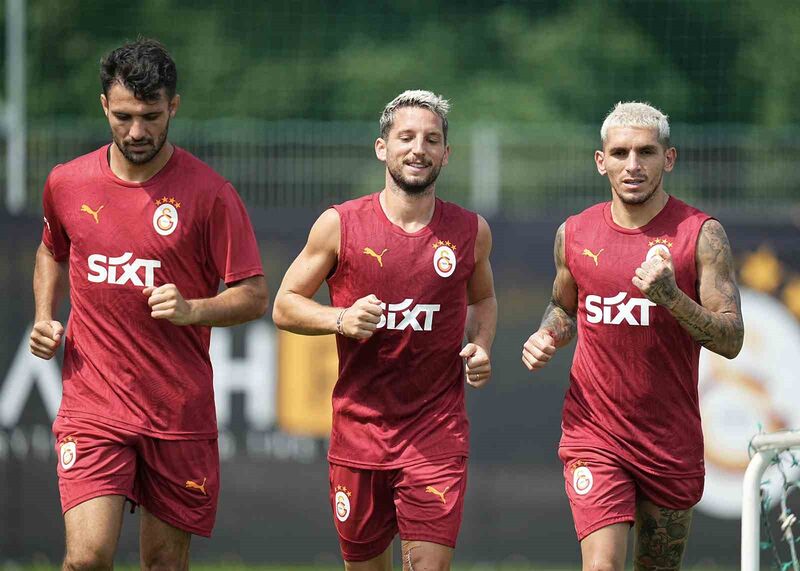 GALATASARAY, YENİ SEZON HAZIRLIKLARINI