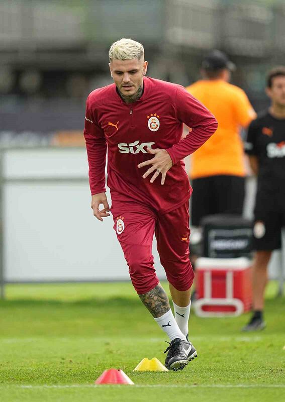 GALATASARAY, YENİ SEZON HAZIRLIKLARINI