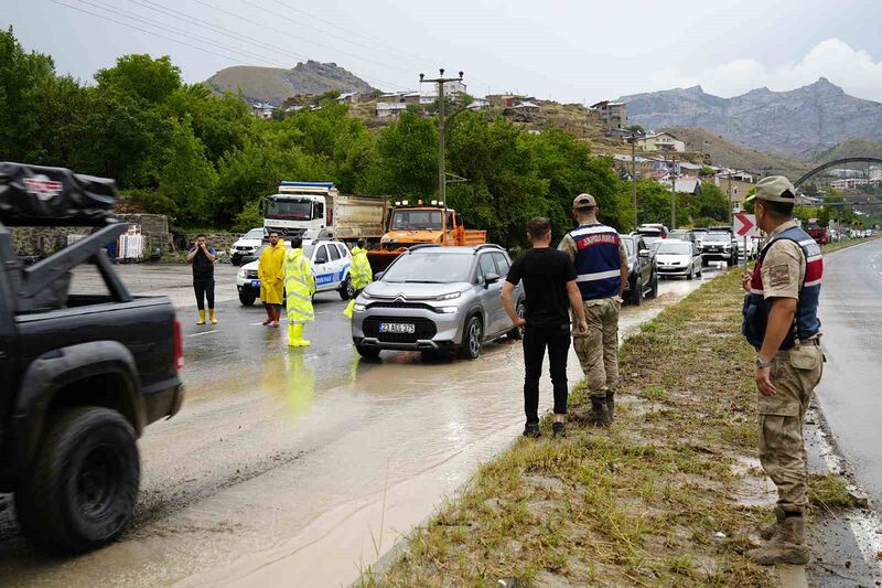 GÜMÜŞHANE’DE ÖĞLEDEN SONRA ETKİSİNİ