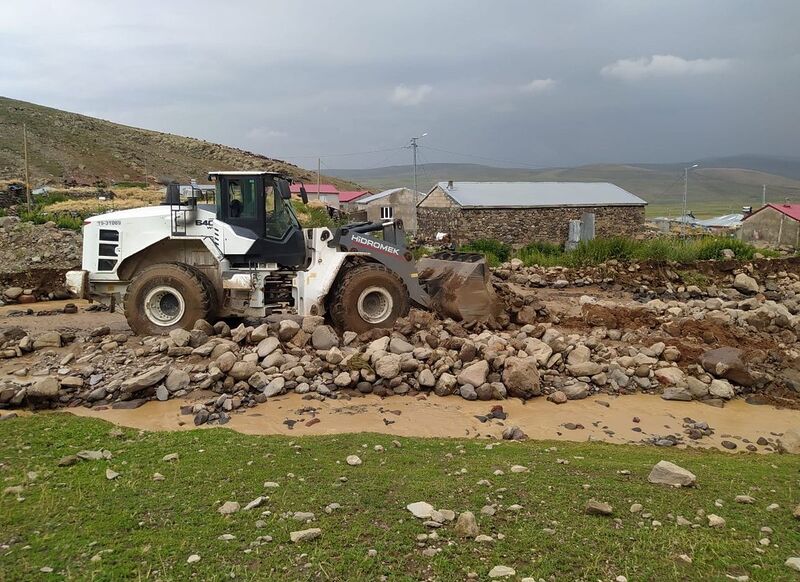 IĞDIR'DA ŞİDDETLİ YAĞMUR SONRASI