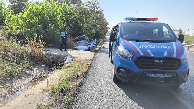 Kanala uçan otomobilin kadranı 100’de takılı kaldı…1 ölü, 3 yaralı