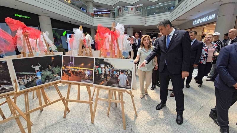 Karabük’te “15 Temmuz” konulu fotoğraf ve resim sergisi açıldı