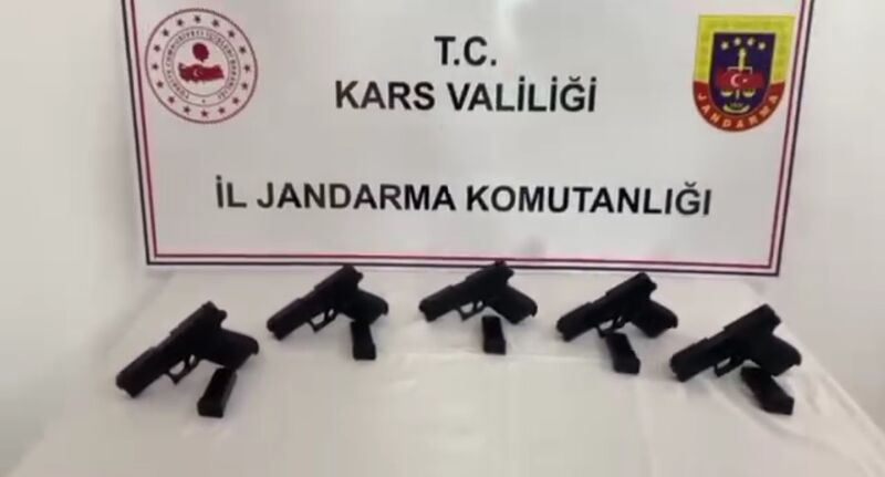 KARS’TA BİR OTOBÜSTE 5