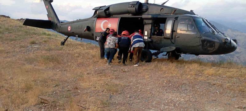 Kayalıklardan düşen çoban hayatını kaybetti