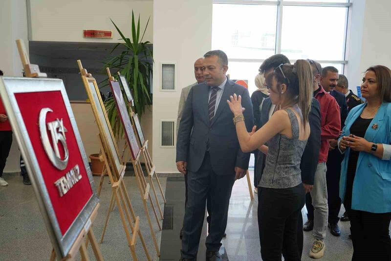 Kilis Üniversitesinde “15 Temmuz Sergisi” açıldı