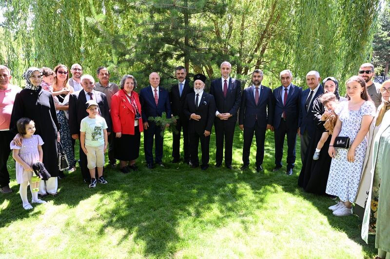 Kongre delegelerinin torunları buluştu