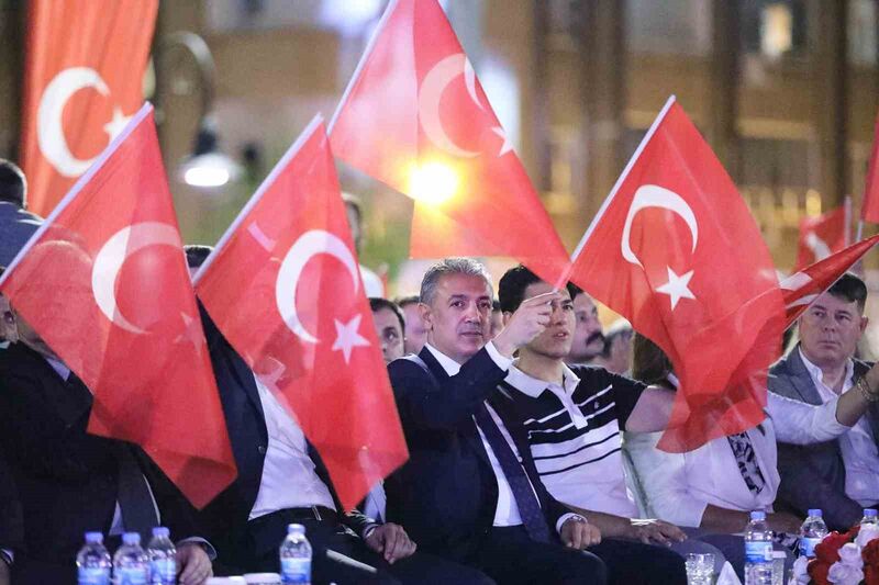 MARDİN’DE 15 TEMMUZ DEMOKRASİ