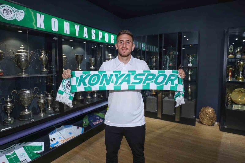 KONYASPOR, ORTA SAHA OYUNCUSU