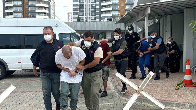 Mersin’de DEAŞ operasyonu: 9 şüpheli adliyeye sevk edildi