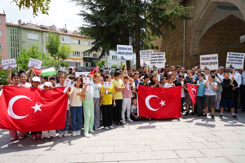 Niğde’de İsrail Başbakanı’nın ABD Kongresi’nde yaptığı konuşma protesto edildi