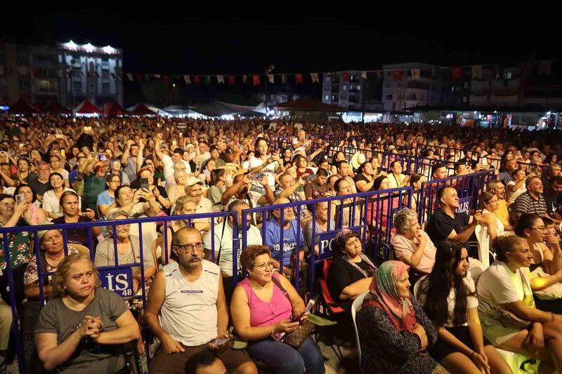 TÜRK HALK MÜZİĞİ’NİN ÜNLÜ