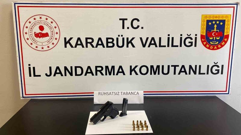 KARABÜK’TE RUHSATSIZ TABANCA VE