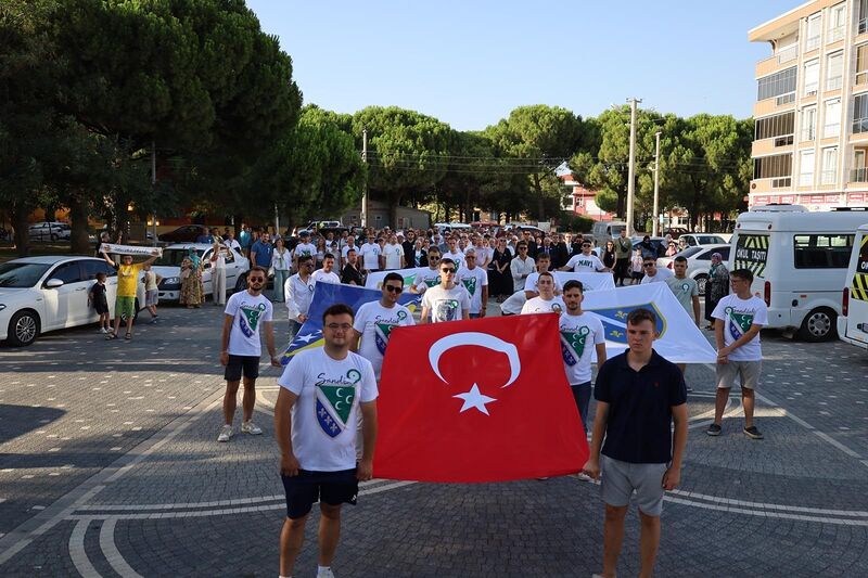 GÖMEÇ SREBRENİTSA KATLİAMI’NIN YILDÖNÜMÜNÜ