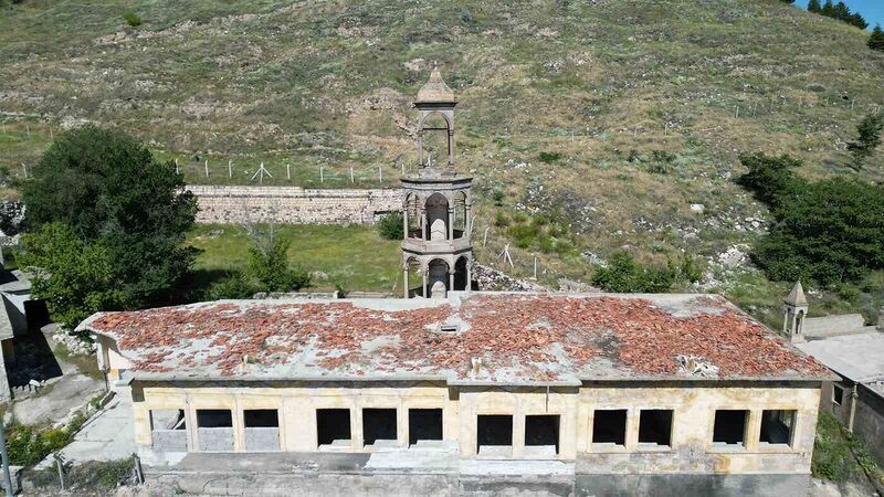 NEVŞEHİR’DE ESKİ CUMHURİYET MAHALLESİ’NDE