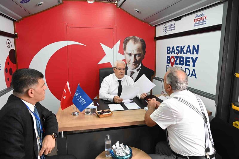 BAŞKAN BOZBEY MAKAMINI KELES İLÇESİNE TAŞIDI