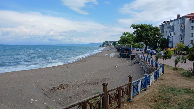 DÜZCE’NİN AKÇAKOCA İLÇESİNDE YAĞIŞLA