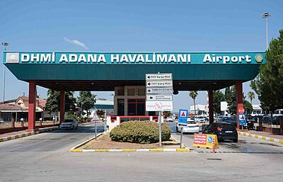 ADANA'DA VATANDAŞLAR 10 AĞUSTOS