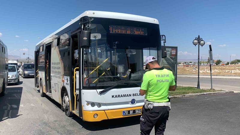 KARAMAN’DA ANİDEN YOLA ÇIKAN